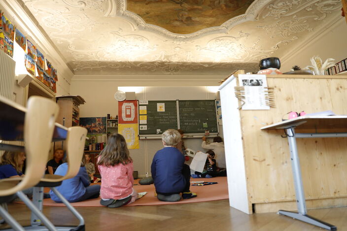 Morgenkreis Füchse Klassenzimmer Tafel Wochenaufgaben